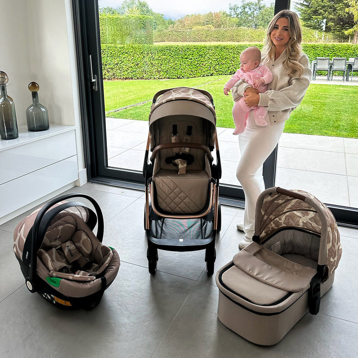 MB250i 3-in-1 Travel System with i-Size Car Seat - Dani Dyer Rose Gold Giraffe - Grade A