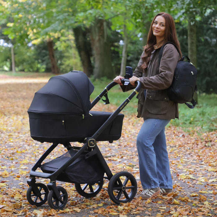 MB450 LUXE 3-in-1 Travel System with Base - Black