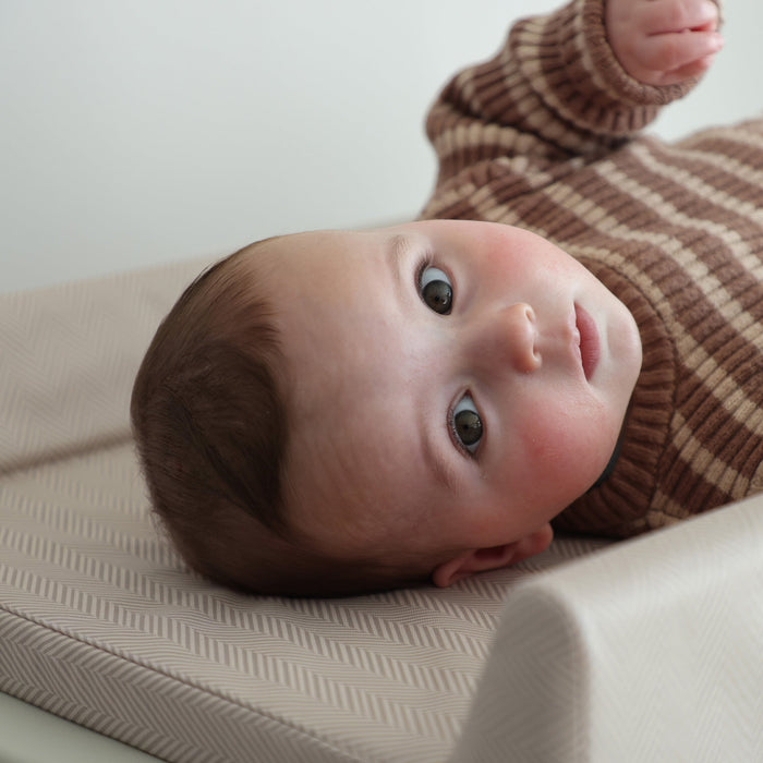 Baby Changing and Bath Unit - Herringbone - Grade B
