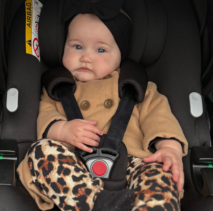 MBCS05 Infant Carrier R129 Car Seat - Black