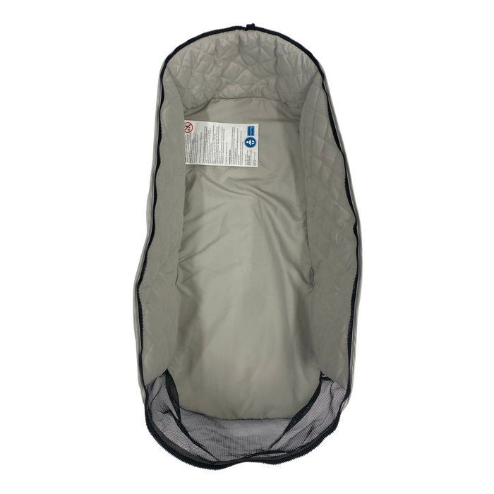 MB450i Carry Cot Insert  - Ivory
